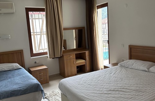 Yesiluzumlu Villa | Luxury Villa With The Largest Pool In Uzumlu!
