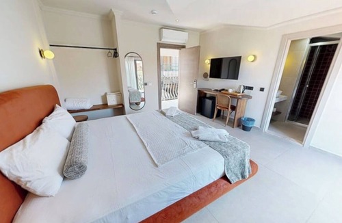 Oludeniz City Center Hotel | Magic Tulip Beach Hotel