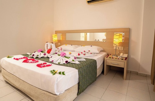 Kiris Hotel | Malibu Resort Hotel