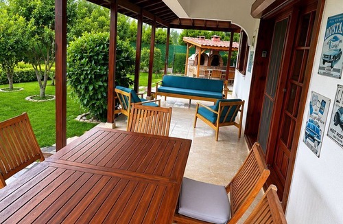 Karabaglar House | Mandarin Garden Houses- Villa Mandarin