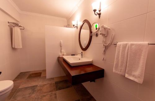Kumlubuk Hotel | Maris Hotel