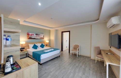 Kadnlar Denizi Mahallesi Hotel | Marti Beach Hotel