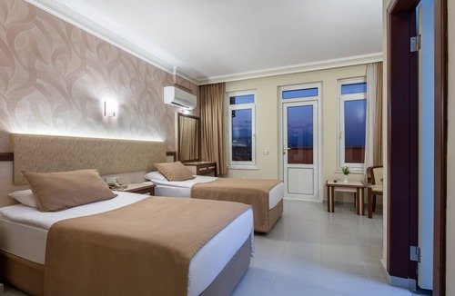 Alanya Hotel | May Flower Apart Hotel