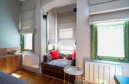 Balat Apartment | Mercan Apartments Balat - Emerald Bay Room