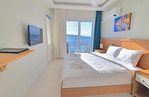 Foca Hotel | Midilli Konak