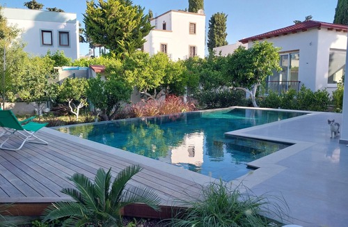 Turgutreis City Center Villa | Minimalist, newly built villa with private swimming pool - centrally located