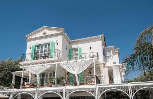 Tokoglu Hotel | Monreve Alaçatı