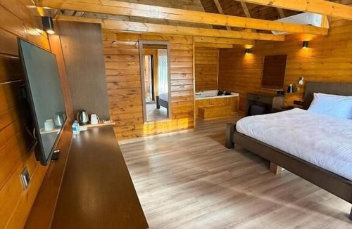 Arnavutkoy Bed & Breakfast | Navyinn Garden