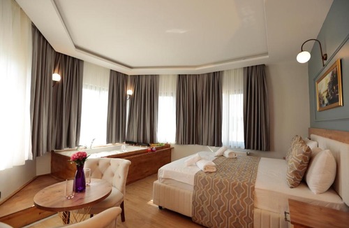 Kumkapi Hotel | Newalla Hotel Old City
