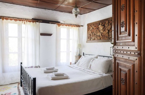 Sirince House | Nikbin Retreat