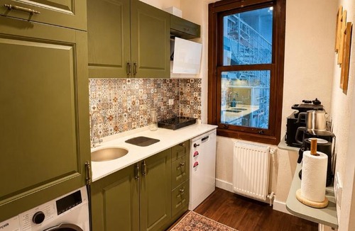 Karakoy Apartment | Nu 7 Historic Galata Home, Authentic Character