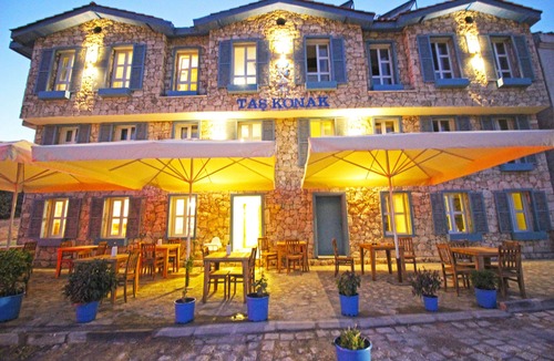 Bozcaada Hotel | Onal Tas Konak