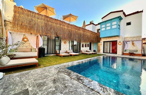 Tokoglu Hotel | Paradise Hotel Alaçatı