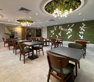 Old Town Hotel | Park Dedeman City Alsancak