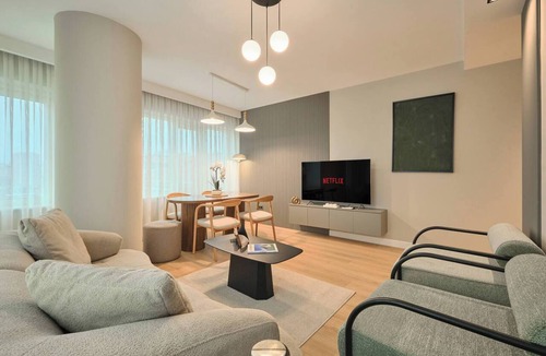 Moda Apartment | Polgar, 3BR, Welcoming, Charming