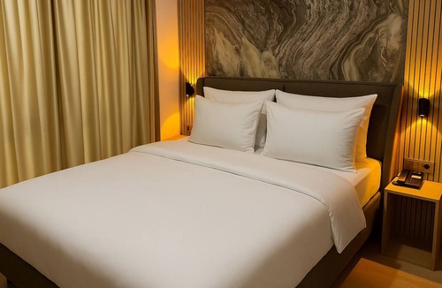 Arnavutkoy Hotel | Positive Hotel