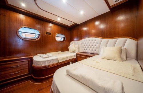 Bozburun Boat Rental | Prenses Ayça Yatching