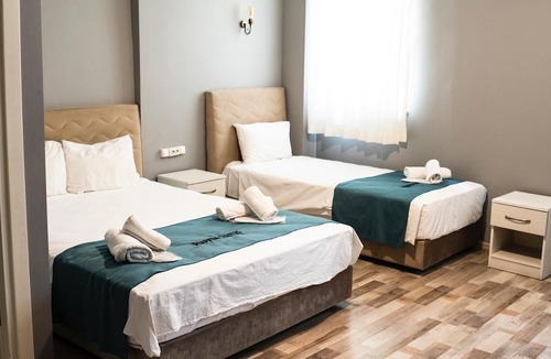 Besiktas Hotel | Puffin Hostel - Istanbul