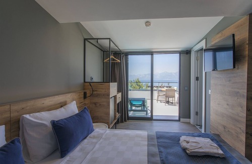Eski Lara Hotel | Pure Blanche Hotel