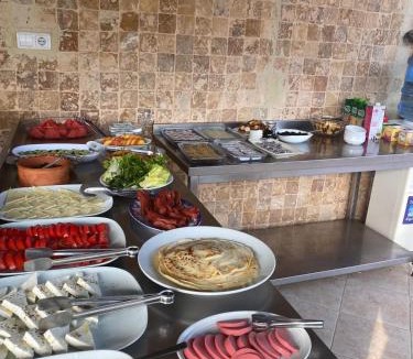Selcuk Hotel | Rebetika Hotel & bistro