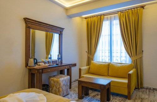 Fethiye City Center Hotel | Reis Royal Hotel