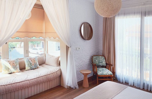 Hacımemis Hotel | Rijeka Alaçatı