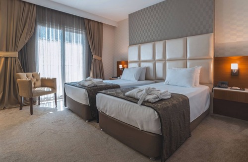 Seyhan Hotel | Riva Resatbey Hotel