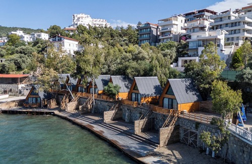 Gulluk Cabin | Roseira Bungalov
