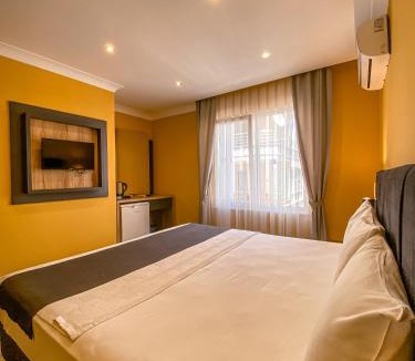 Akcay Hotel | Roy Otel