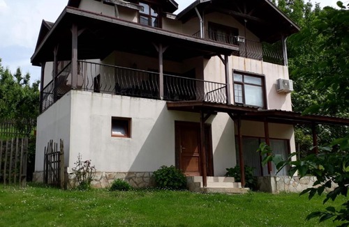 Yanik Villa | SAPANCA VİLLA YANIKKÖY