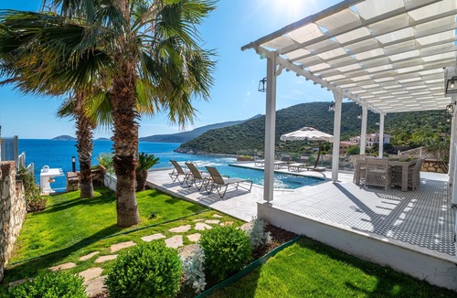 Fethiye City Center Villa | Seaside Villa Kalkan 4 Bedrooms Elena Beyaz