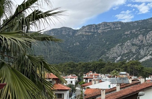 Akyaka City Center Apartment | Serene Home 180 m to Akyaka Beach