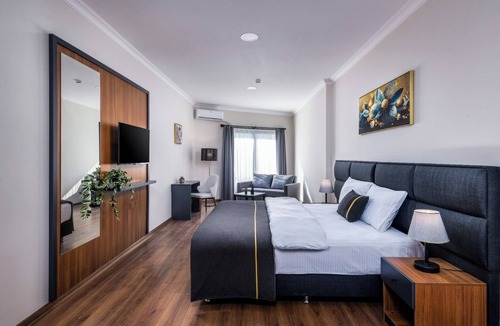 Karsiyaka Hotel | SH HOTEL