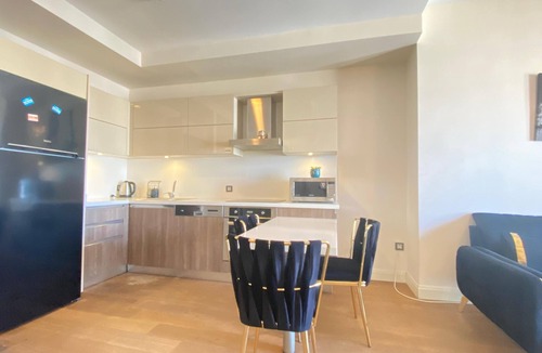 Gaziosmanpasa Apartment | SkyLine Venice Istanbul