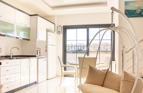 Cesme Villa | Sleek Villa with Private Pool and Garden in Cesme