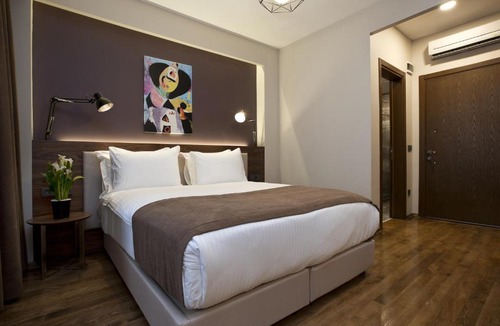 Galata Hotel | Snog Rooms & Suites