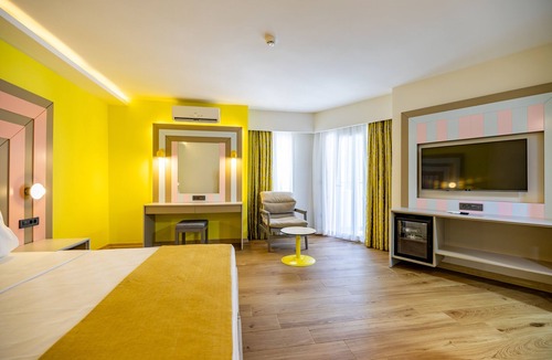 Turgutreis City Center Resort | SOLANA BY YELKEN - All inclusive