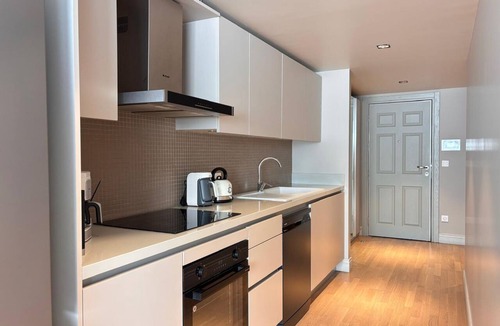Karakoy Apartment | Spacious 1BR near Tophane and Galataport