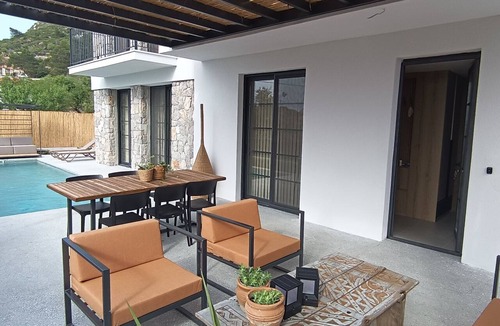 Sogut Hotel | Spacious 3-bedroom house in peaceful Marmaris with AC