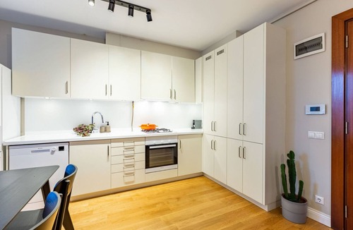 Taksim Apartment | Spacious Duplex Haven | Bosphorus View & Elevator