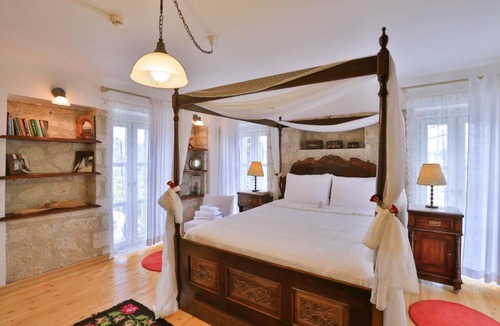 Ilica Villa | Stone Villa,Large Garden,Swimming Pool, Very Close the Beautiful Beach .