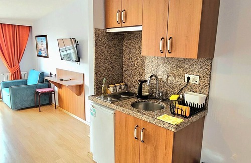 Sultanahmet Apartment | Studio with partial sea view in Sultanahmet