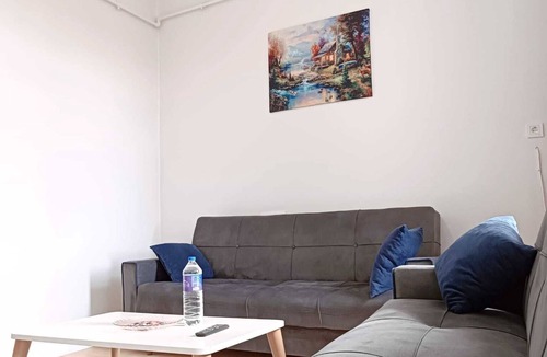 Pera Apartment | Stunning View! 10 Minutes to Istiklal Street, Comfortable Apartment.