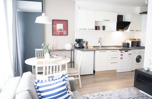 Kabatas Apartment | Stylish 1-Bedroom Apartment Near Taksim Deniz Apartman