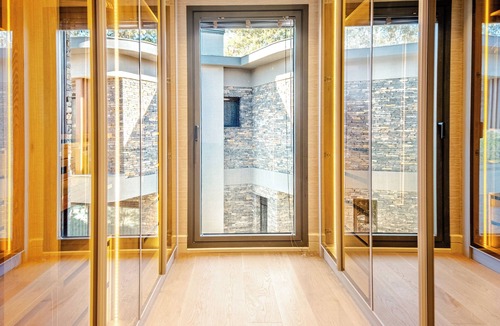 Yalı Villa | Stylish Beachfront Villa & Pool/Gym/Sauna/SeaView