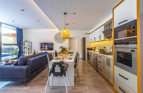 Islamlar Villa | Stylish New 2 Bedroom Villa with Secluded Pool, Islamlar