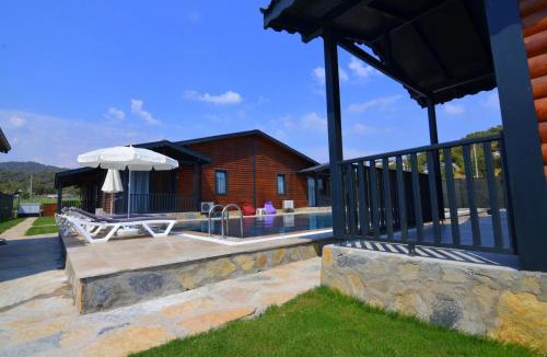 Ciftlik Hotel | Summertime Bungalows