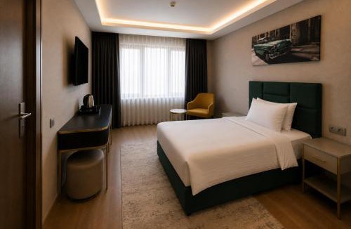 Cumhuriyet Hotel | T h e V o i d Hotel - Just Steps From Osmanbey Metro Station