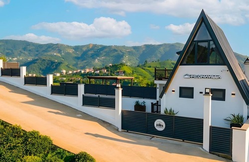 Ardesen Villa | Tam Müstakil Jakuzili Lüks Villa