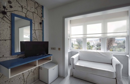 Hacımemis Hotel | Tash Mekan Alacati